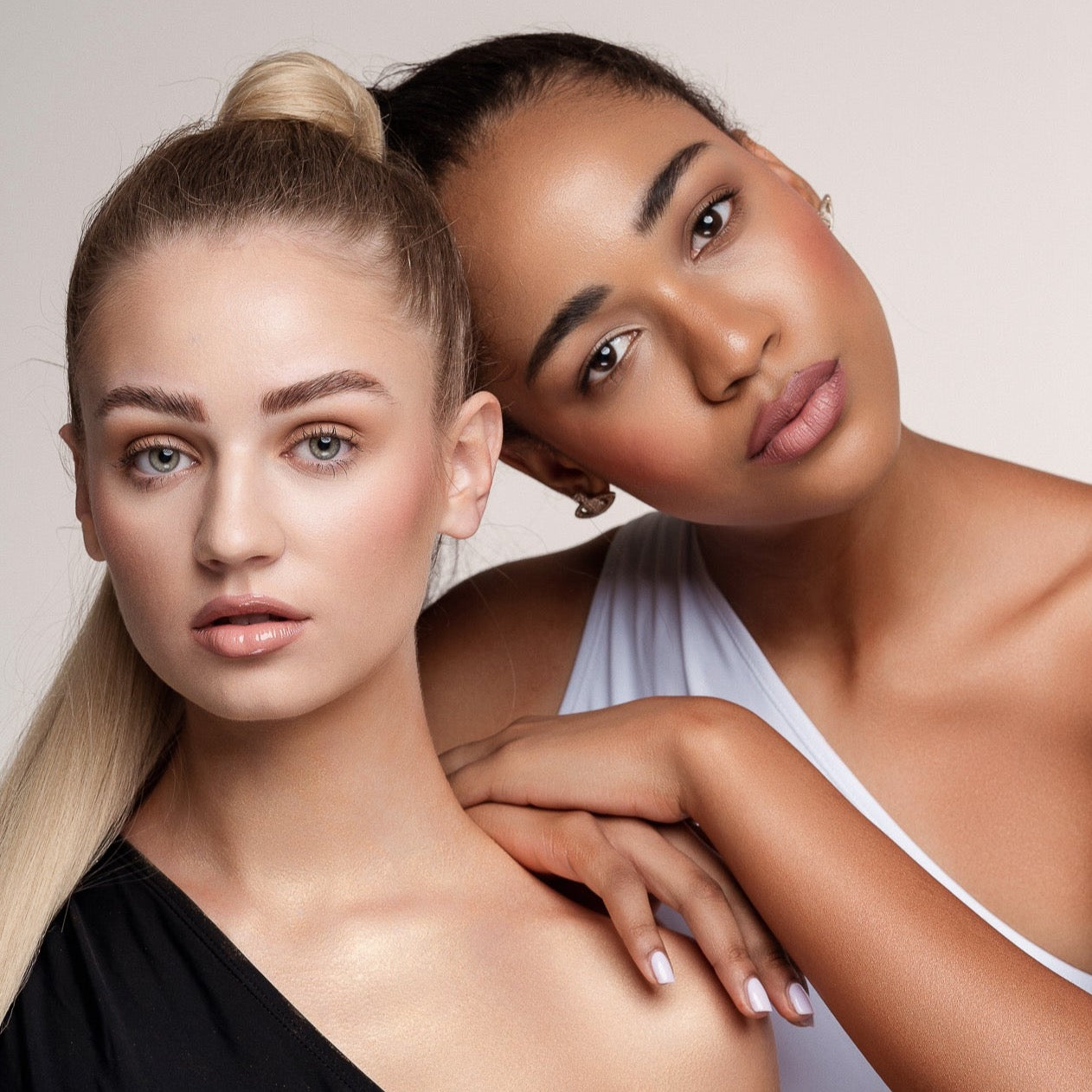 light brown brows Mimo velish